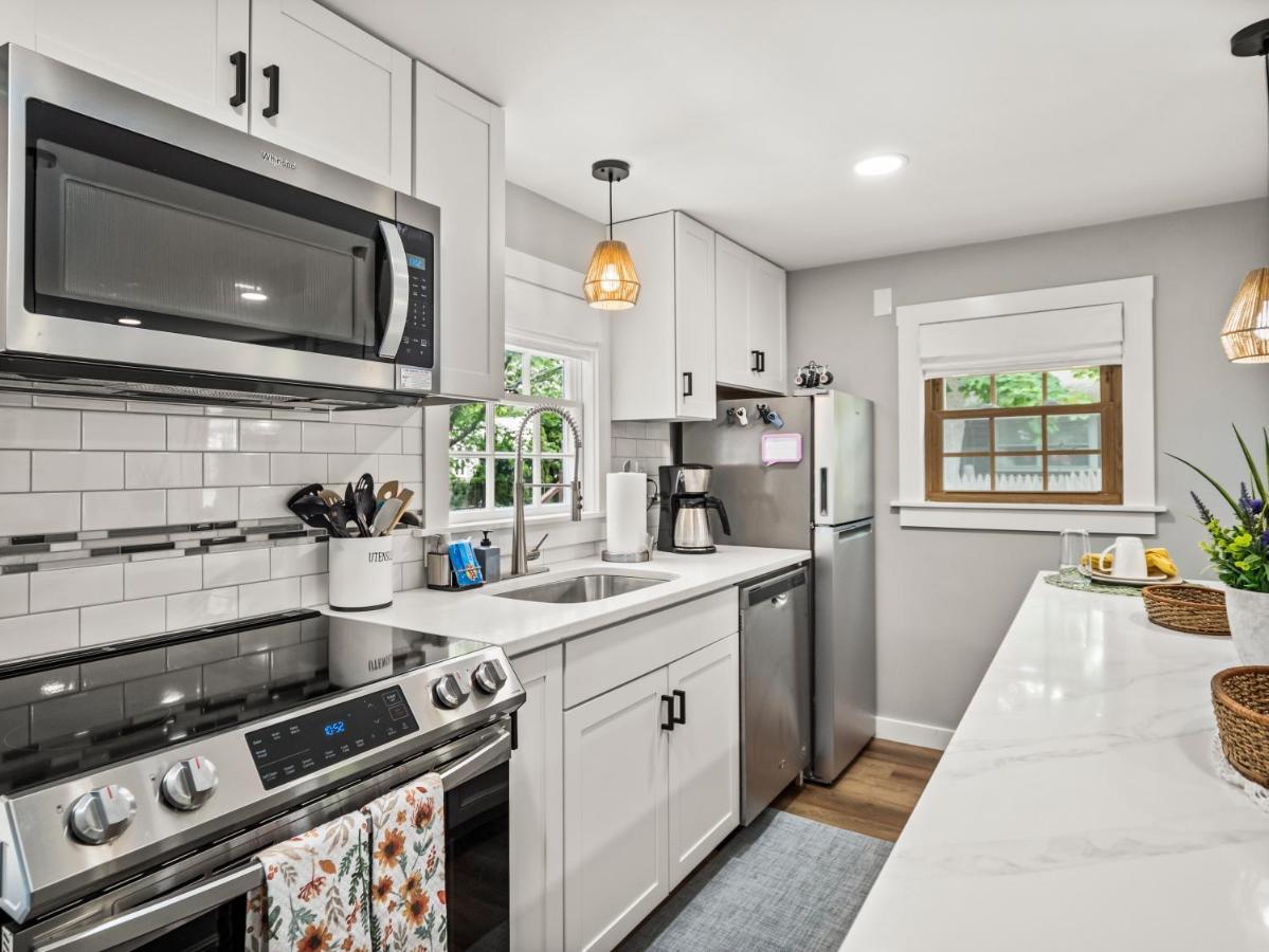 Cape Cod Cottage, Near Beach, Hot Tub, Ac, Dog Friendly Ярмут Екстер'єр фото